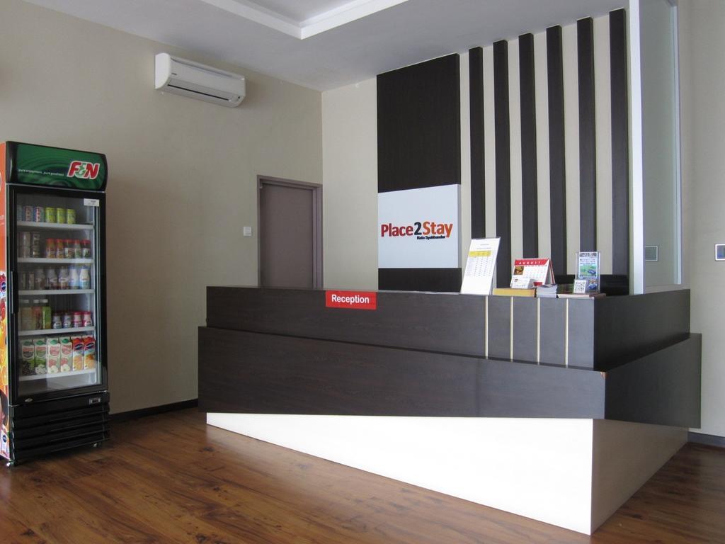 Place2Stay Hotel Malacca Ngoại thất bức ảnh