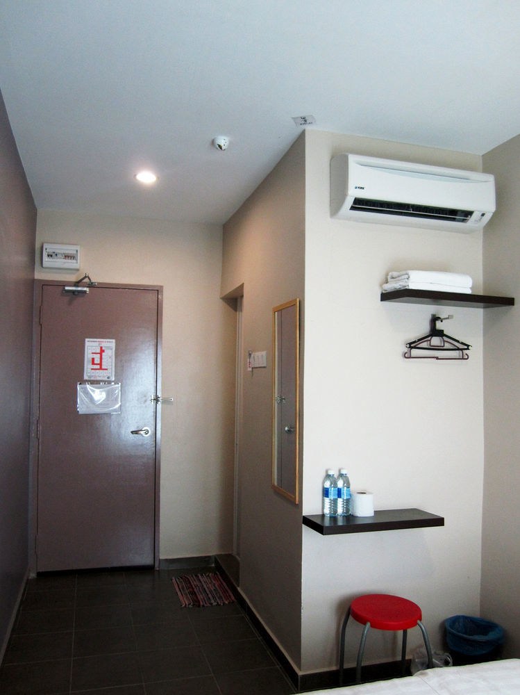 Place2Stay Hotel Malacca Ngoại thất bức ảnh